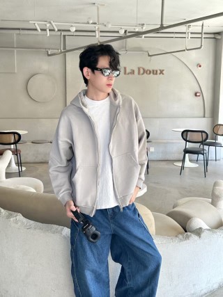 Cream Zip-Up Hoodie Sweatshirt view 5