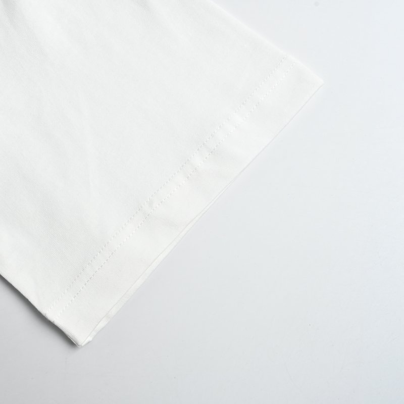 Burberry Beige Beach Chair Graphic T-Shirt view