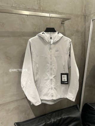 Arc'teryx Soft Shell Zip Hoodie – Mystique Grey view 5