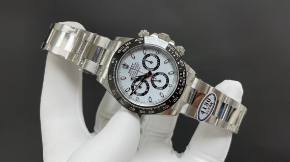 Rolex Daytona Panda 40mm Chronograph White Dial view 2