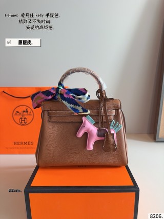 Hermès Kelly 25 Handbag - Chocolate Brown Leather view 6