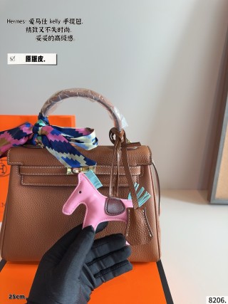 Hermès Kelly 25 Handbag - Chocolate Brown Leather view 7