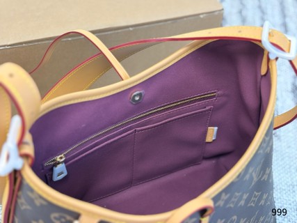 Louis Vuitton Carryall Monogram Canvas Shoulder Bag view 9