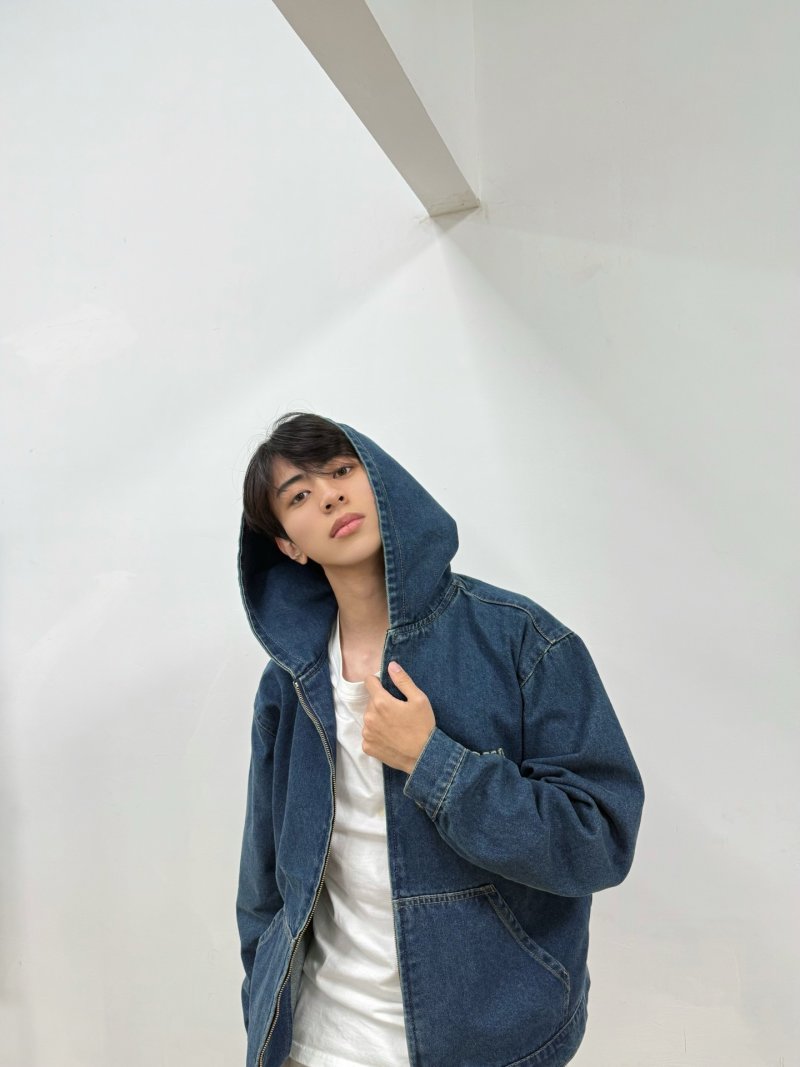 Vintage Wash Denim Zip Jacket Navy Blue view