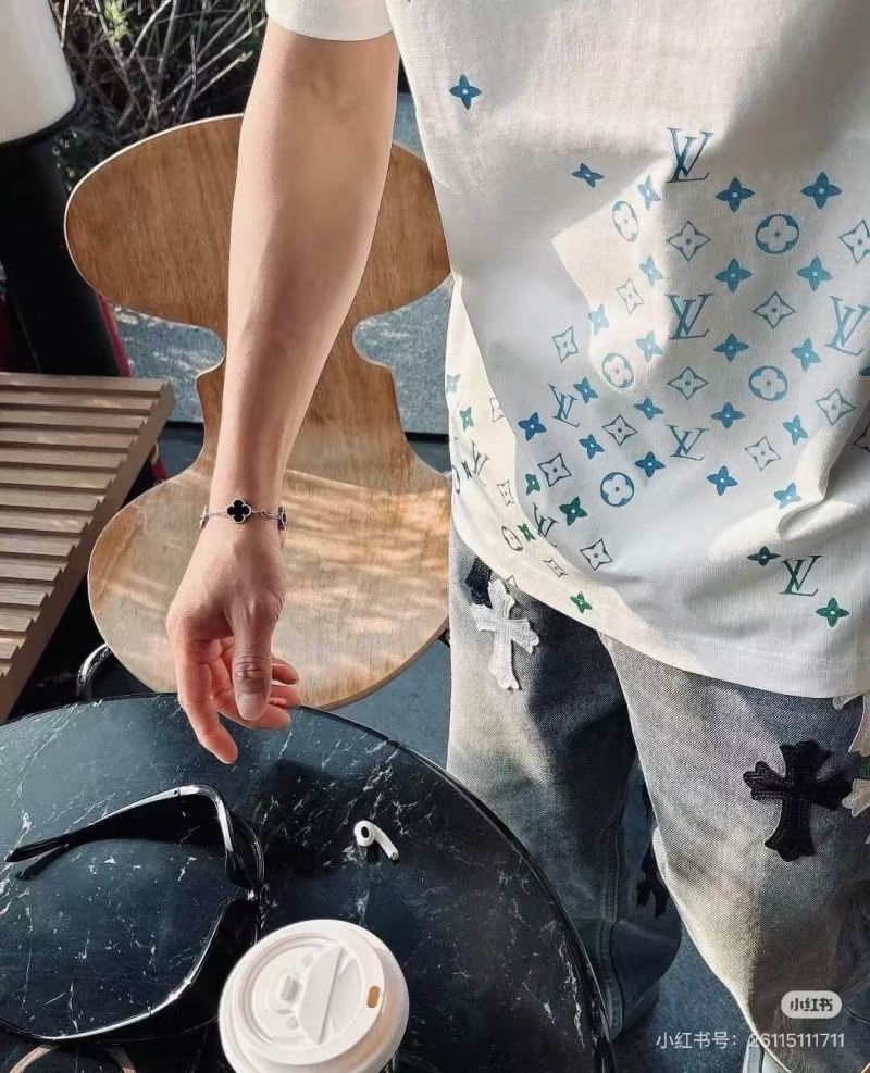 Louis Vuitton Monogram Gradient Embroidered White T-Shirt