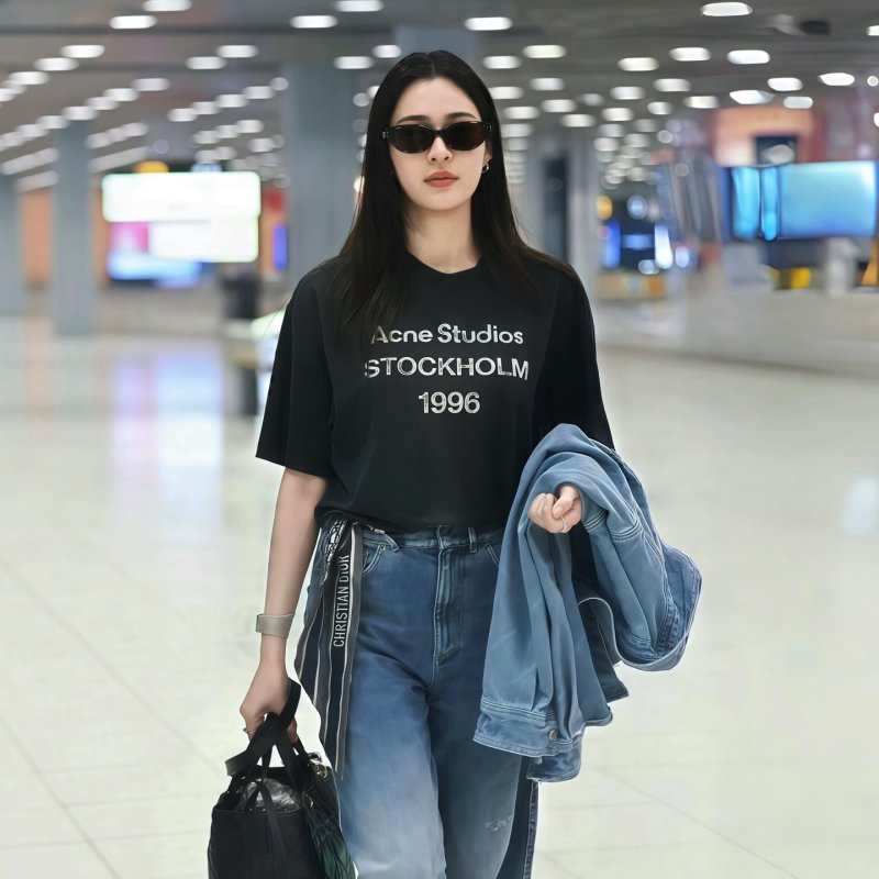 Black Graphic Print Short Sleeve T-Shirt 1990s Style view
