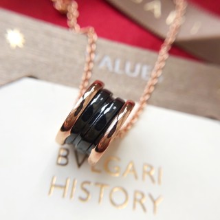 Bvlgari Black Ceramic Rose Gold Necklace view 6