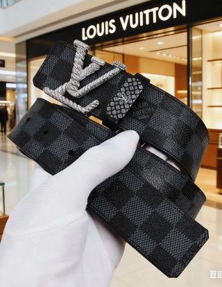Louis Vuitton Damier Graphite Leather Belt with LV Buckle view 4
