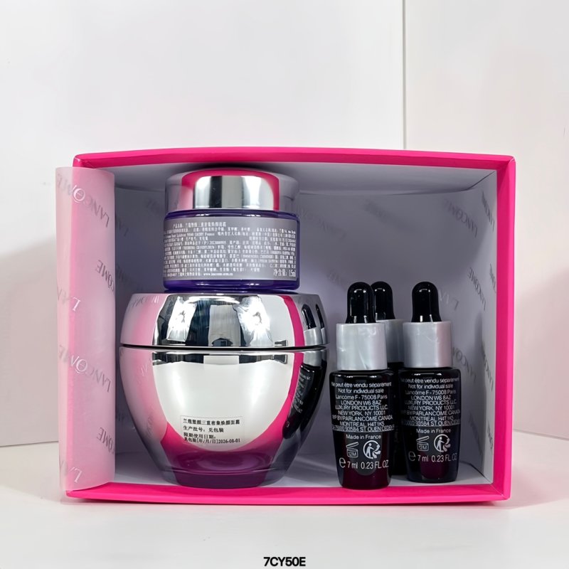 Lancôme Rénergie 5-Piece Skincare Gift Set view