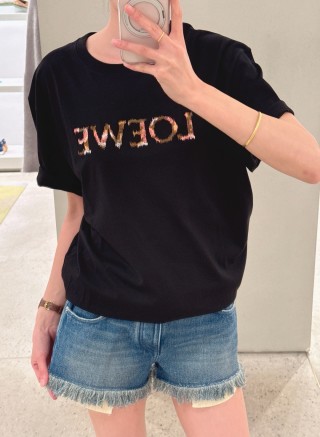 Black Gold Logo Graphic Short Sleeve T-Shirt view 4