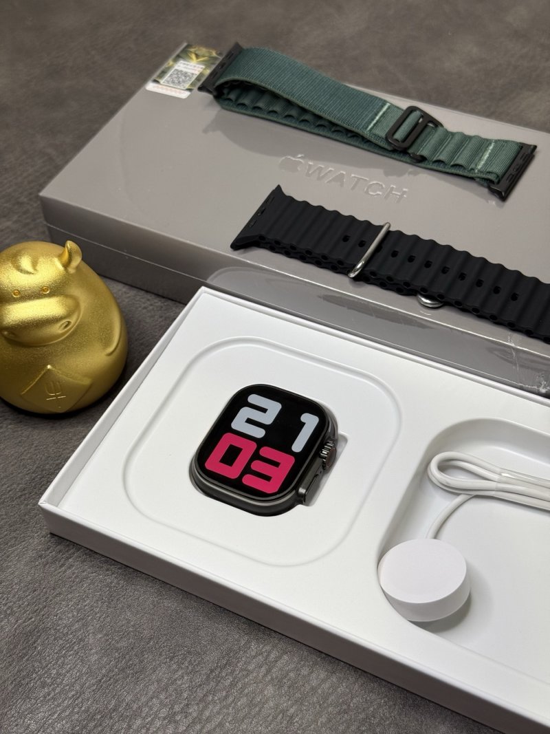 Apple Watch Ultra 2 Black 1:1 Replica with Extra Bands
