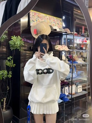 White Pearl Graphic Hoodie Women's