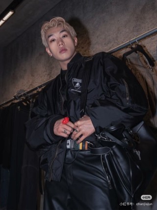 Black Oversized Puffer Jacket with Embroidered Badge view 3