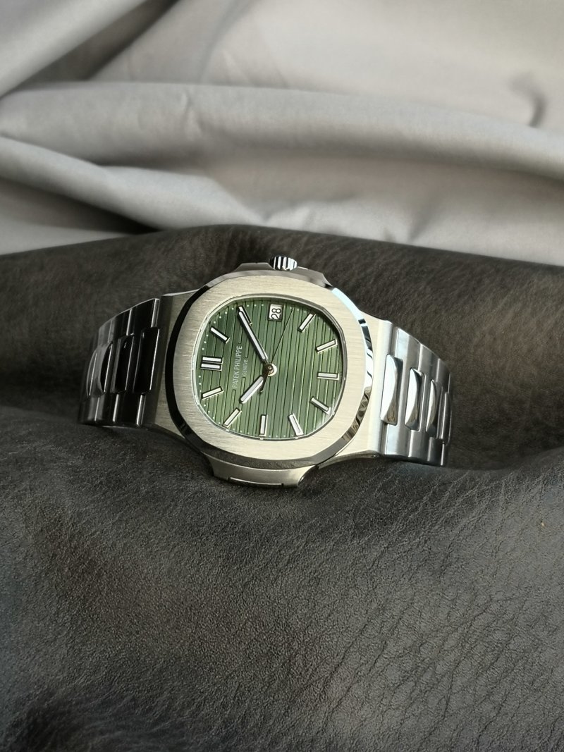 Patek Philippe Nautilus 5711 Green Dial Steel Watch view