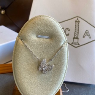 Van Cleef & Arpels Butterfly Diamond Pendant Necklace - Silver view 3