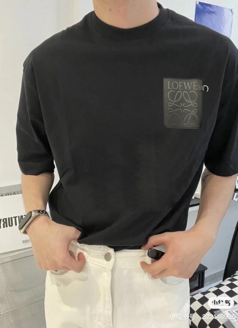 Loewe Anagram Embossed Leather Pocket T-Shirt Black view