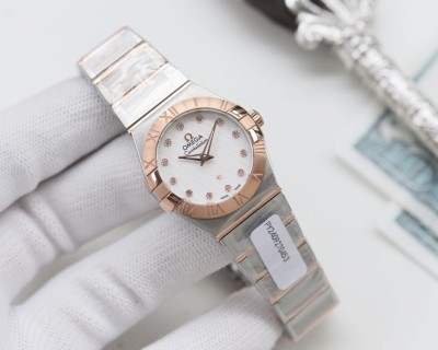 Omega Constellation 27mm Two-Tone Diamond Quartz Watch view 3