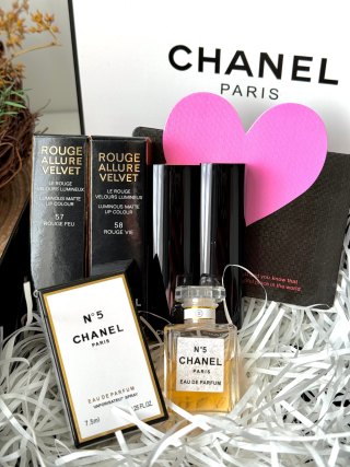Chanel N°5 Rouge Allure Velvet Gift Set – 3pc Luxury Bundle view 3