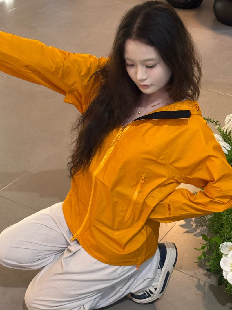 Stone Island Bogota LT Lightweight Jacket Orange view
