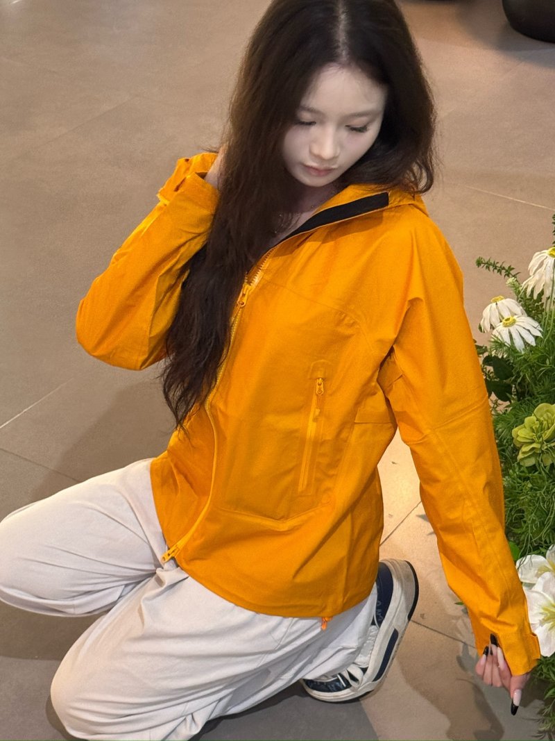 Stone Island Bogota LT Lightweight Jacket Orange view