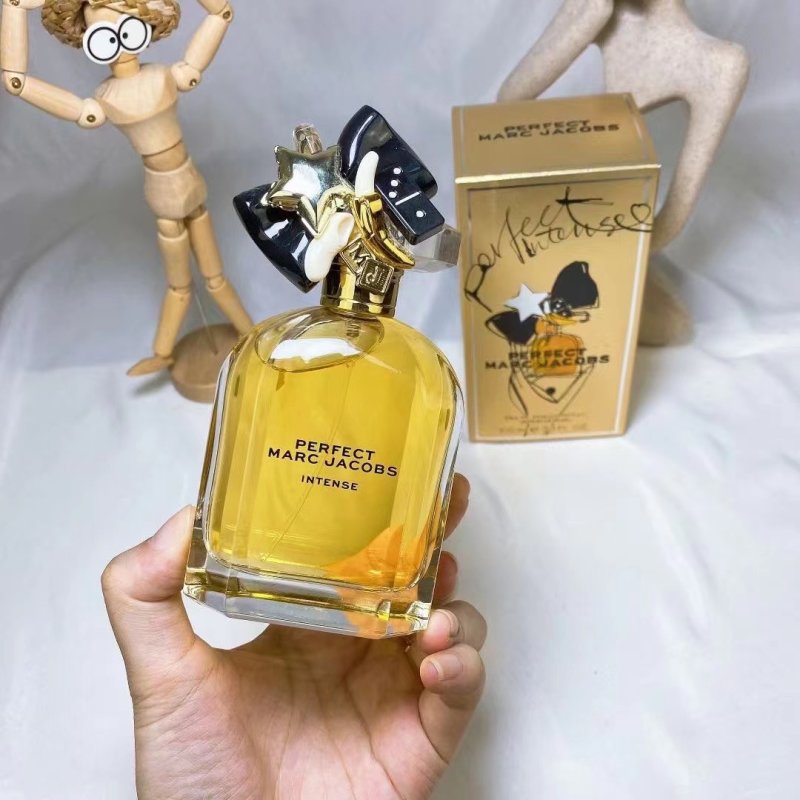Marc Jacobs Perfect Intense 100ml EDP Spray view