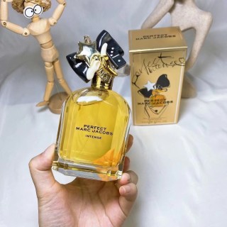 Marc Jacobs Perfect Intense 100ml EDP Spray view 2