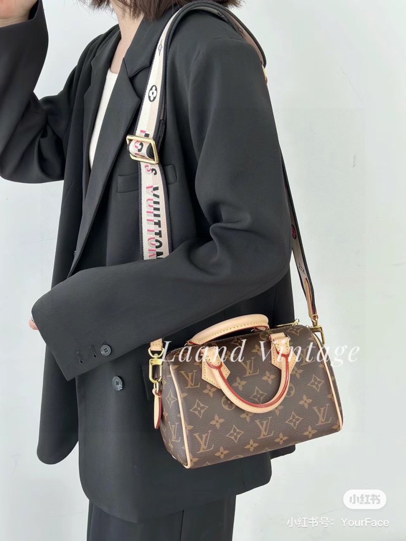 Louis Vuitton Monogram Canvas Shoulder Bag Brown view