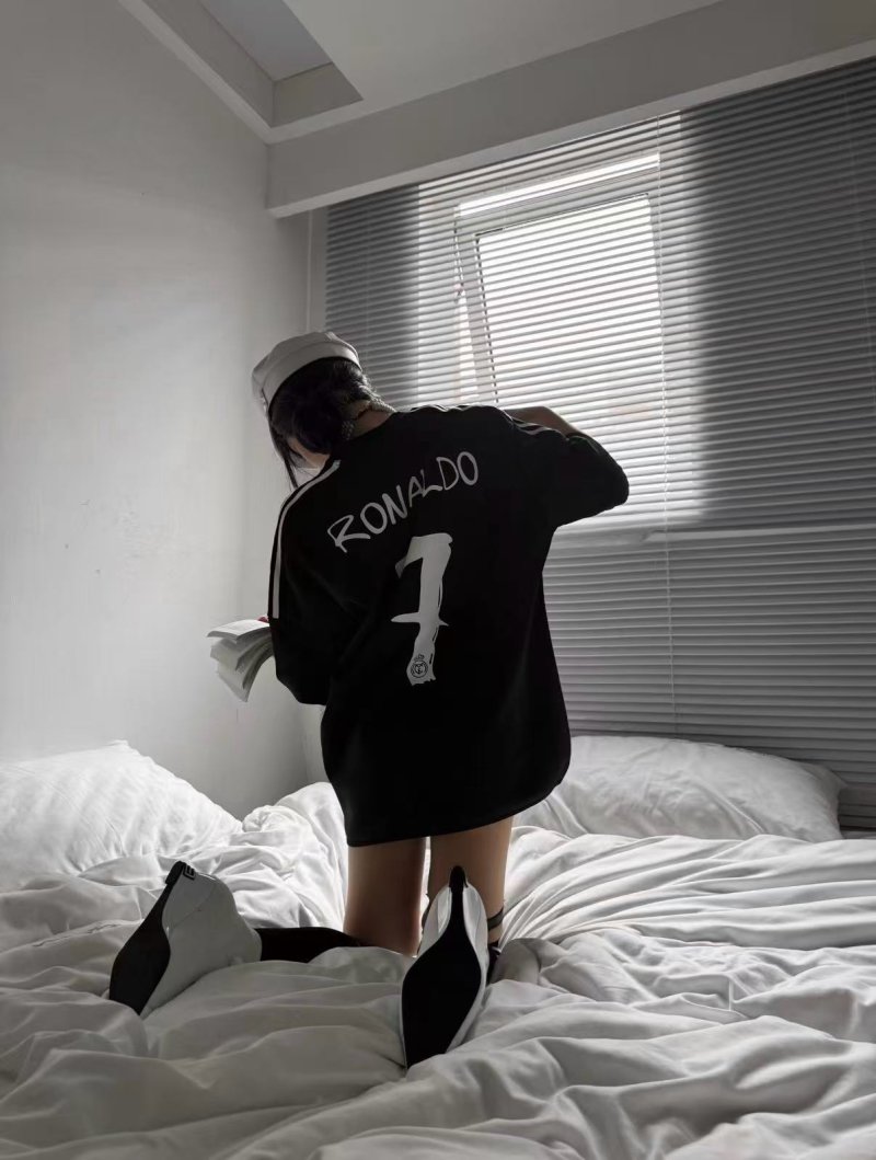 Emirates Fly Better Black Oversized T-Shirt view