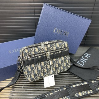 Dior Safari Messenger Bag Silver Hardware Unisex view 3