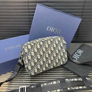Dior Safari Messenger Bag Silver Hardware Unisex view 4