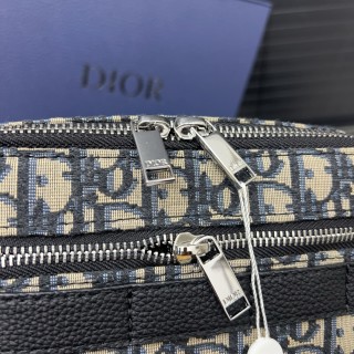 Dior Safari Messenger Bag Silver Hardware Unisex view 5