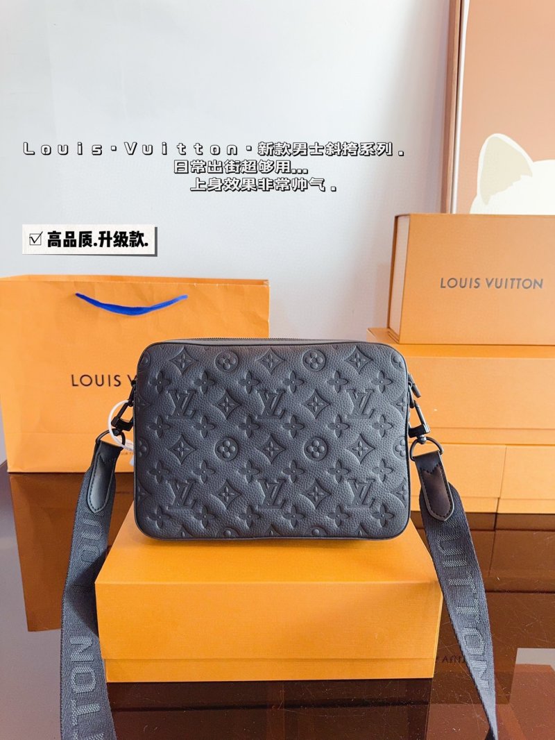 Louis Vuitton Pochette Trio Monogram Messenger Bag - Black view