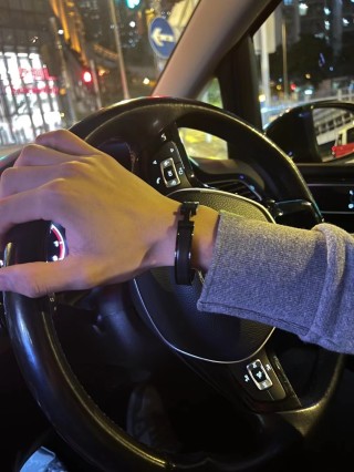 Hermès H Flat Head Matte Black Bracelet view 9