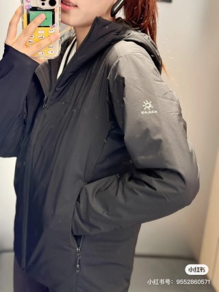 Kailas Black Puffer Jacket Women