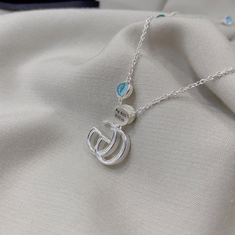 Gucci GG Double G Turquoise Daisy Pendant Necklace Silver view