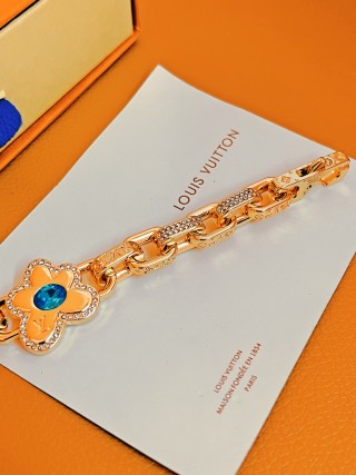 Louis Vuitton Paradise Stone Gold Bracelet with CZ Crystals view 7