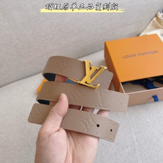 Louis Vuitton Iconic LV Buckle Reversible Leather Belt Beige