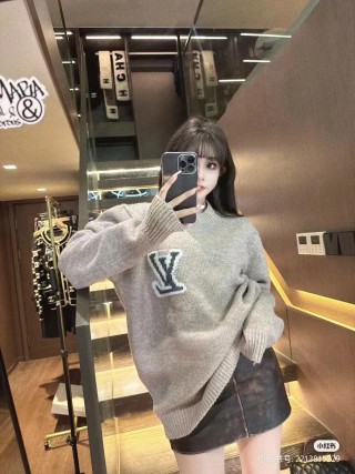Louis Vuitton LV Monogram Knit Sweater Taupe view 4