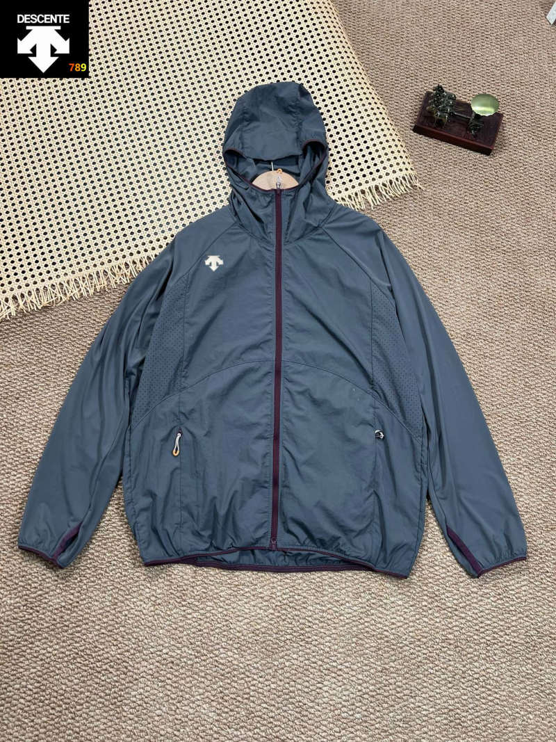 Descente U+ Navy Windbreaker Jacket with Burgundy Trim