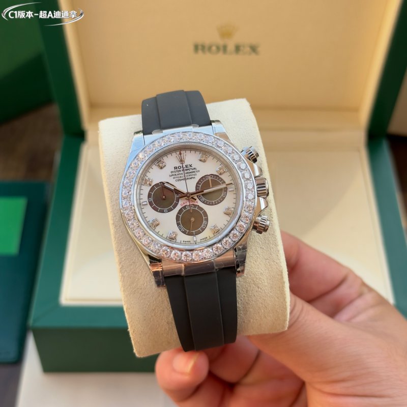 Rolex Daytona Chronograph Diamond Bezel Rose Gold
