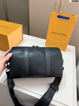Louis Vuitton Keepall 27 Pillow Bag Black view 4