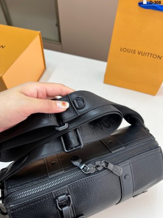 Louis Vuitton Keepall 27 Pillow Bag Black view 7
