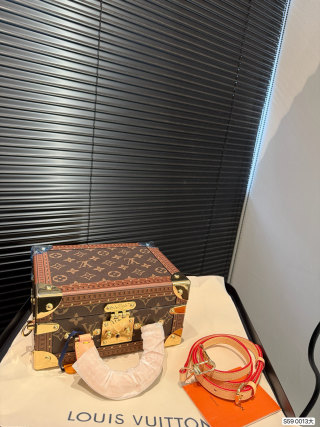 Louis Vuitton Petite Malle Hard Box Bag Monogram Canvas view 2