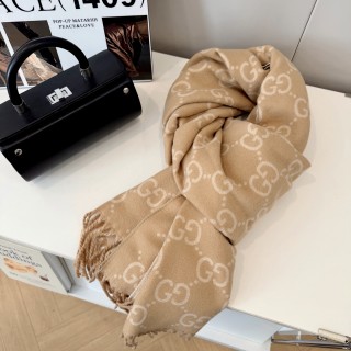 Gucci GG Jacquard Wool Scarf Grey & Ginger view 4