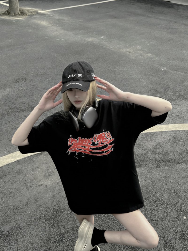 Black Oversized Graphic Print Short Sleeve T-Shirt view