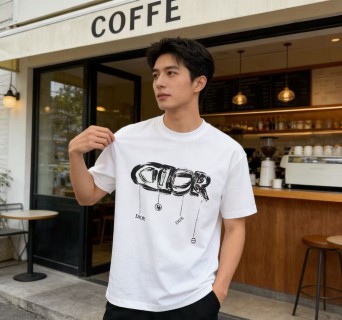 Dior Oversized White Graphic T-Shirt view 5