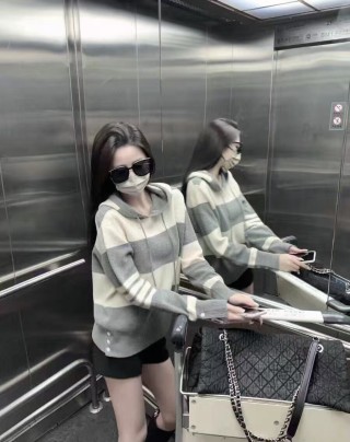 Striped Color-Block Knit Hoodie - Charcoal & Cream view 6