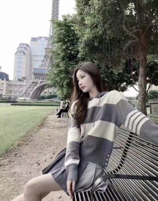 Striped Color-Block Knit Hoodie - Charcoal & Cream view 8