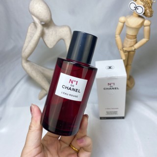 Chanel N°1 L'Eau Rouge Fragrance Mist 100ml view 2
