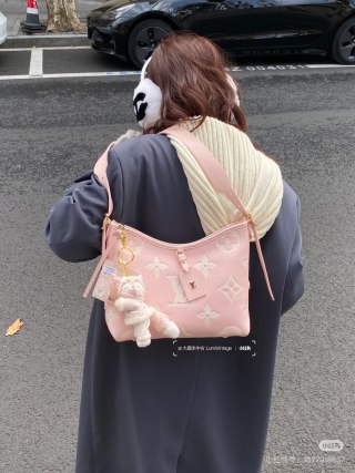 Louis Vuitton Coussin PM Monogram Embossed Pink Shoulder Bag view 5